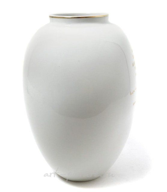 Фарфоровая ваза с гербом города Берлин. Германия, KPM