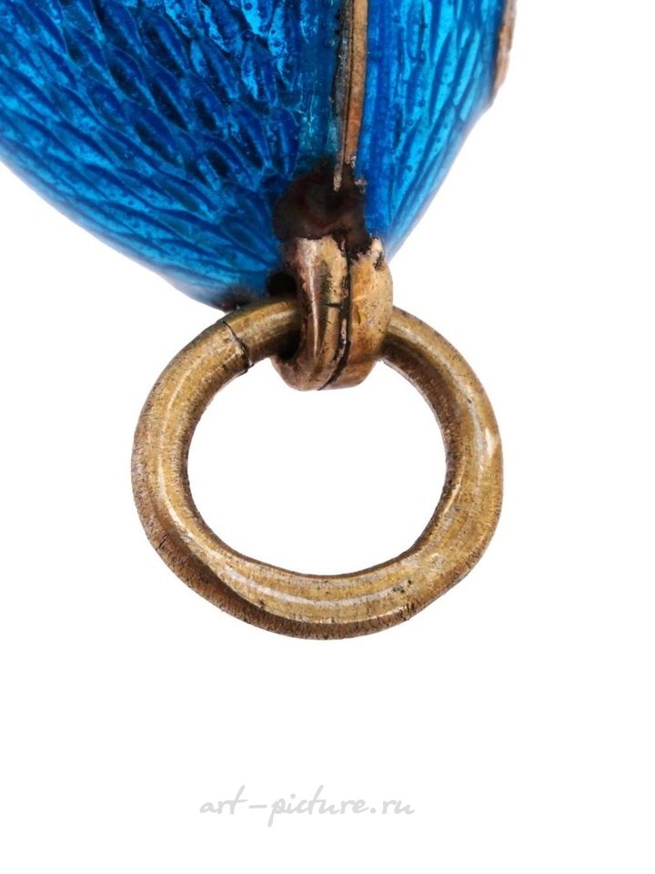 Русское серебро , Серебряная подвеска в форме яйца с эмалью и бриллиантами