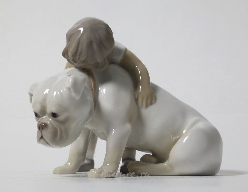 Два друга. Дания, г. Копенгаген, Bing & Grondahl