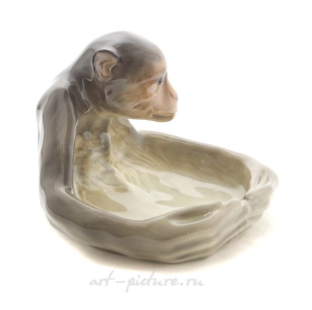 Фарфоровая ваза с обезьяной. Rorstrand, 1926 год.