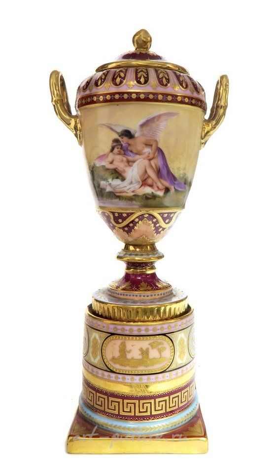Royal Vienna , Фарфоровые урны/вазы ручной росписи из королевской Вены XIX века