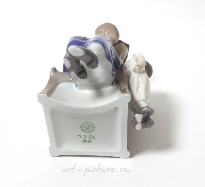 Счастливая семья. Дания, г. Копенгаген, Bing & Grondahl