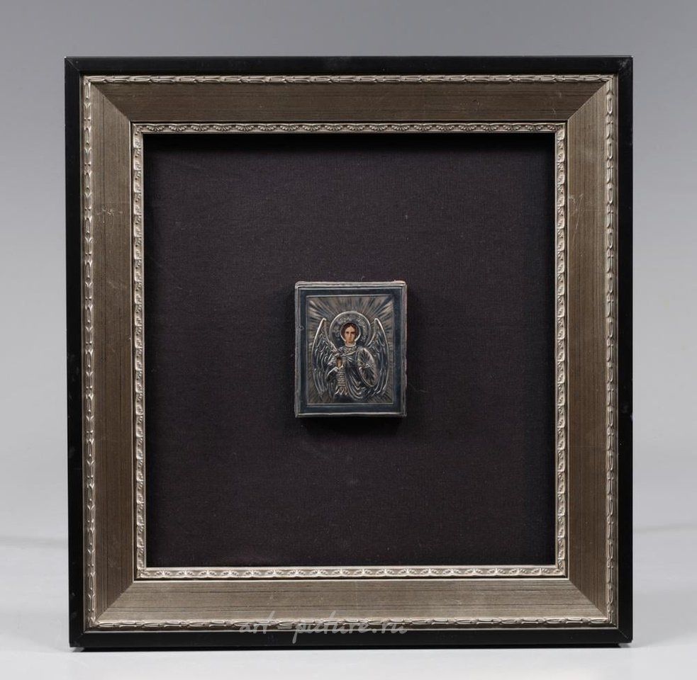 Русское серебро , Русская икона XIX века с окладом, украшенная серебром