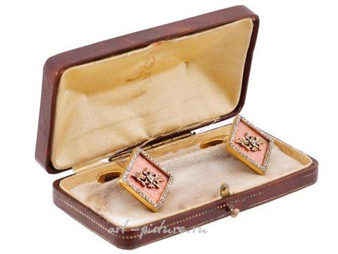 Русское серебро, Русские мужские манжетные пуговицы из серебра с позолотой, эмалью и бриллиантами в оригинальной упаковке