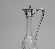 Русская резная стеклянная декантер с серебряной оправой XIX века