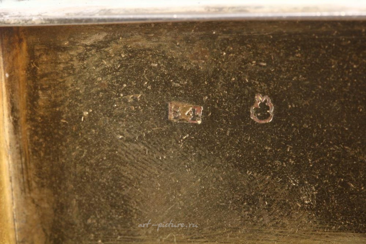 Русское серебро , Русская серебряная ниелловая табакерка начала XIX века