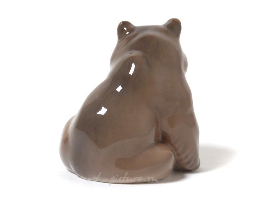 蹲着的熊。丹麦，哥本哈根，皇家哥本哈根，1923-1928年。