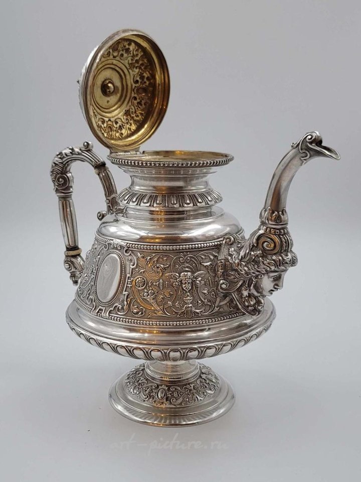 俄罗斯银 , 19世纪俄罗斯银茶具，84个样品，3300克