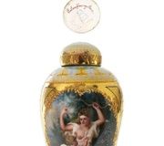 Фарфоровая ваза с ручной росписью, XIX век