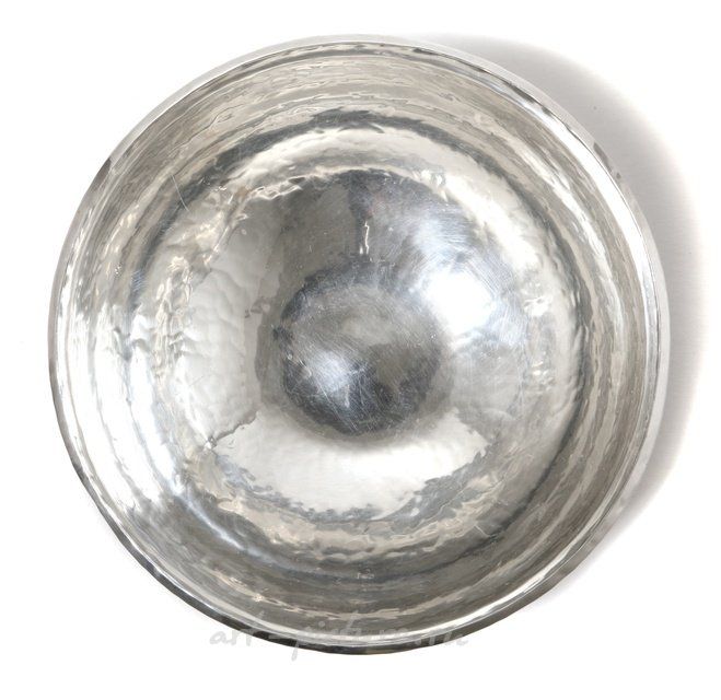 Серебряная дизайнерская ваза (миска). Швеция, 1988 год Дизайнер Roland Lantz (Роланд Ланц).