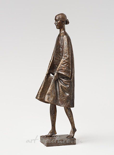 Бегущая по волнам (маленькая). 2006. Бронза. 59x17x19 см