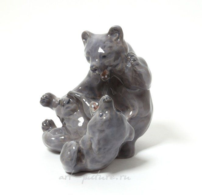 Играющие мишки. Дания, г. Копенгаген, Royal Copenhagen, 1912 год