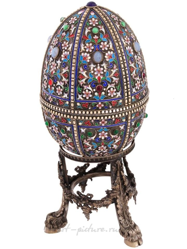 Русское серебро , Серебряный яйцевидный футляр с позолотой и эмалью, маркированный "88"