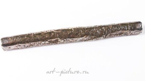 Русское серебро, Мировые монеты и валюта: серебряная гривна средневековой формы.