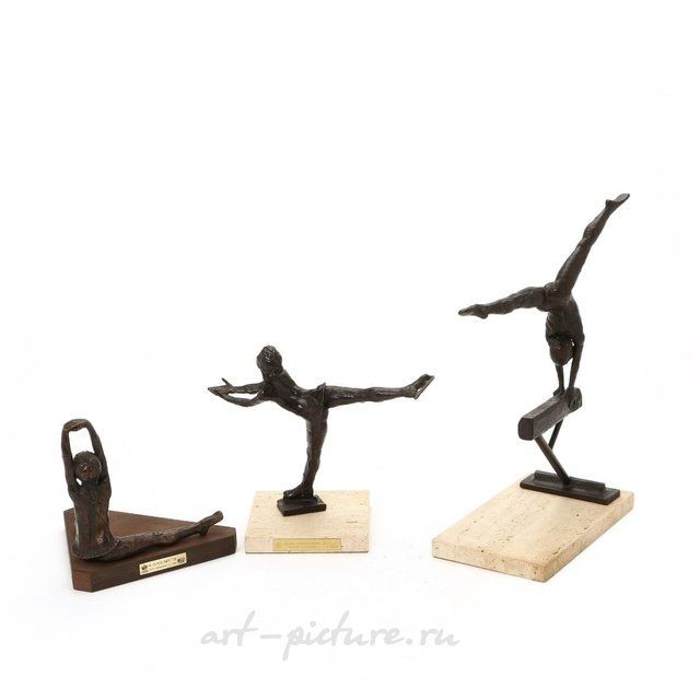 Бронзовая статуэтка. "Гимнастка на бревне" Дания, Royal Copenhagen. Автор Sterett-Gittings Kelsey (США, г. р. 1941)