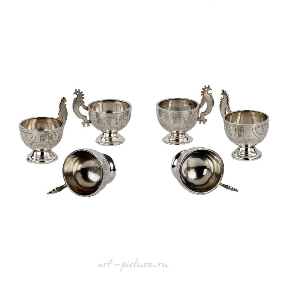 Русское серебро , Элегантный серебряный водочный набор в неорусском стиле
