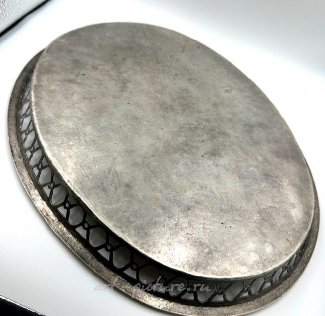 Серебряный ​поднос в русском стиле 18 век 1758 год