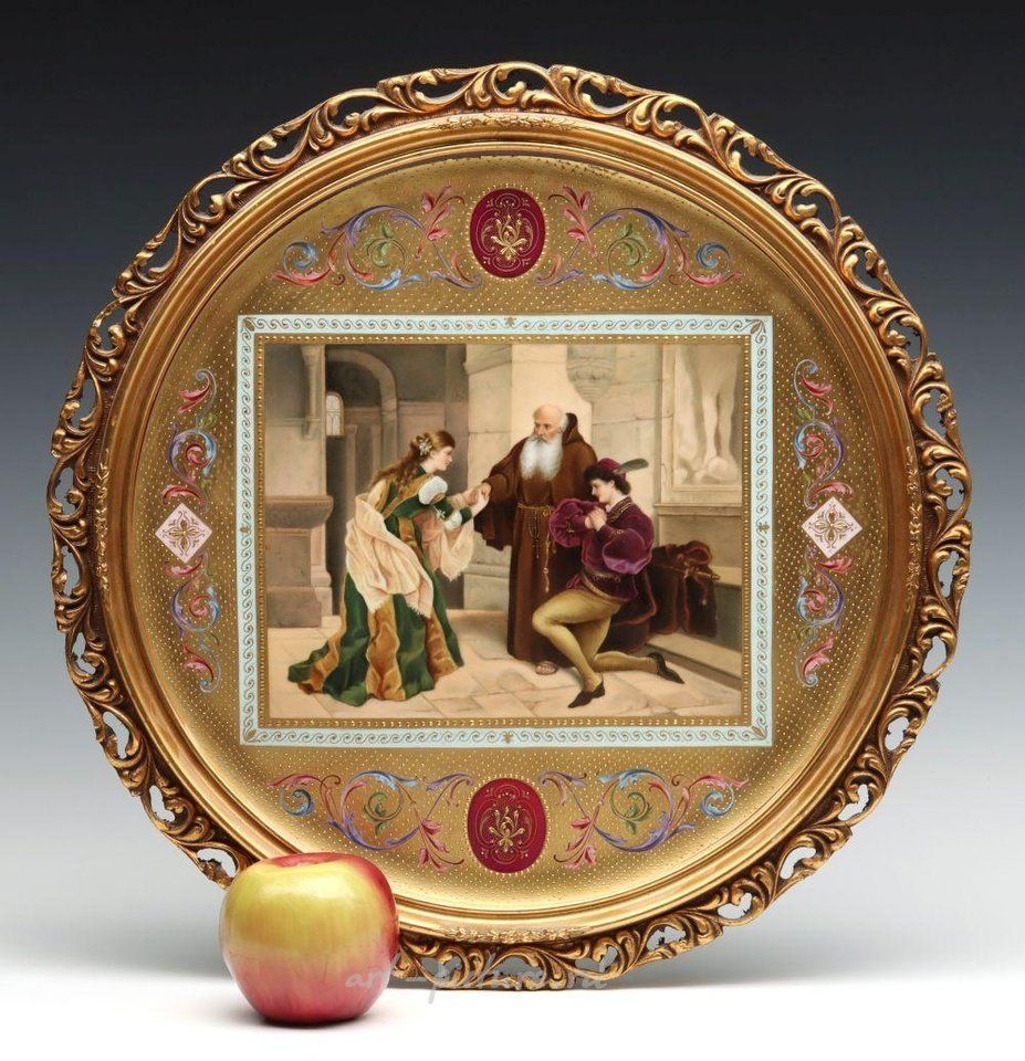 Royal Vienna , Фарфоровая плакетка "Ромео и Джульетта" с золочением и алмазами