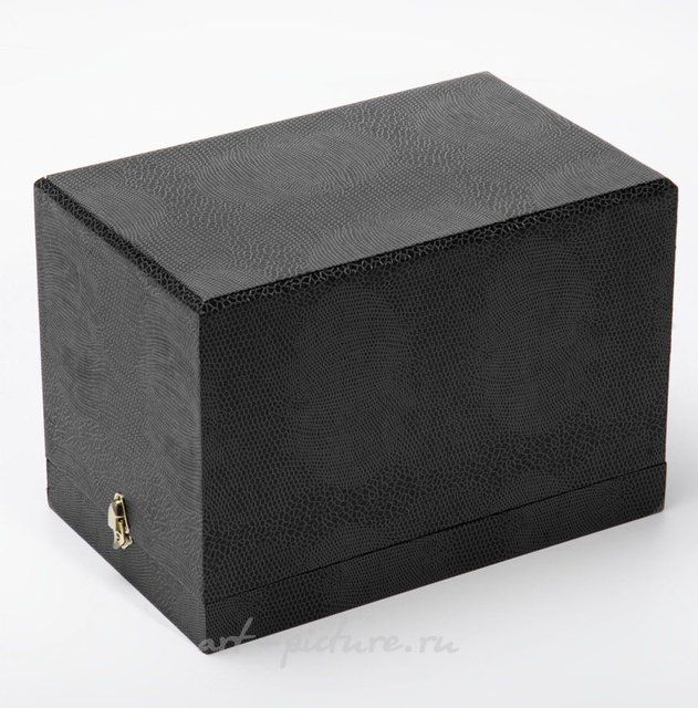 Ювелирная скульптурная композиция "Мальчик на мосту"