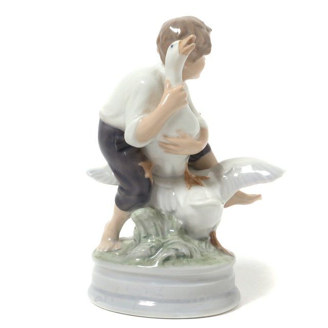 Похититель гусей. Дания, г. Копенгаген, Royal Copenhagen