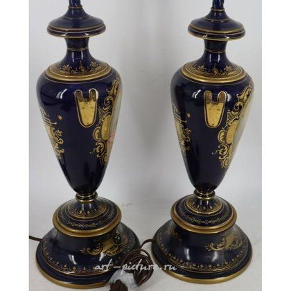 Royal Vienna,  {obj.name}}