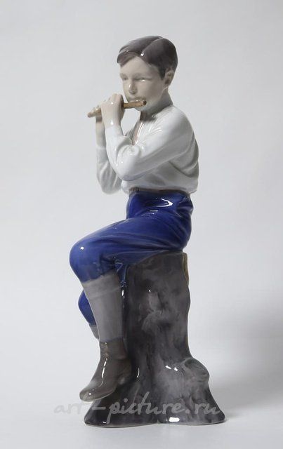 Флейтист. Дания, г. Копенгаген, Bing & Grondahl