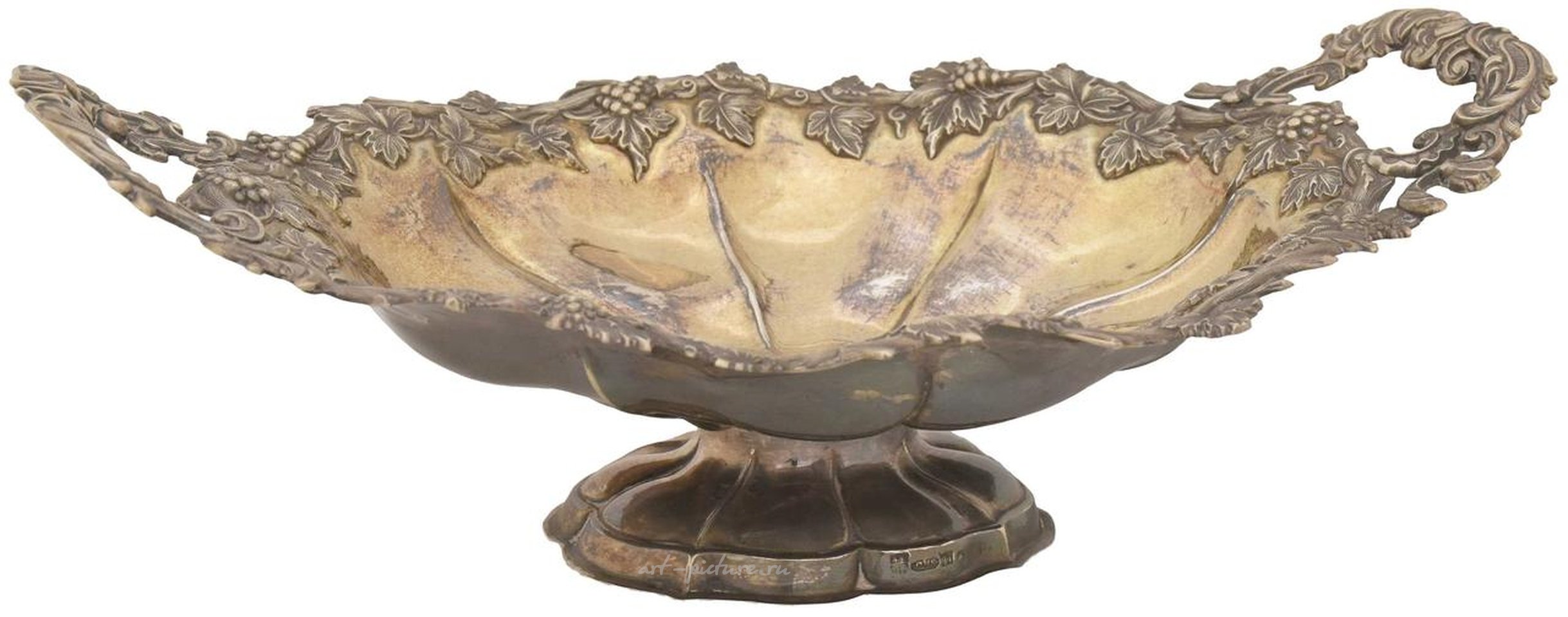 Русское серебро , Серебряная фруктовая ваза "Виноградная лоза" в русском стиле необарокко.