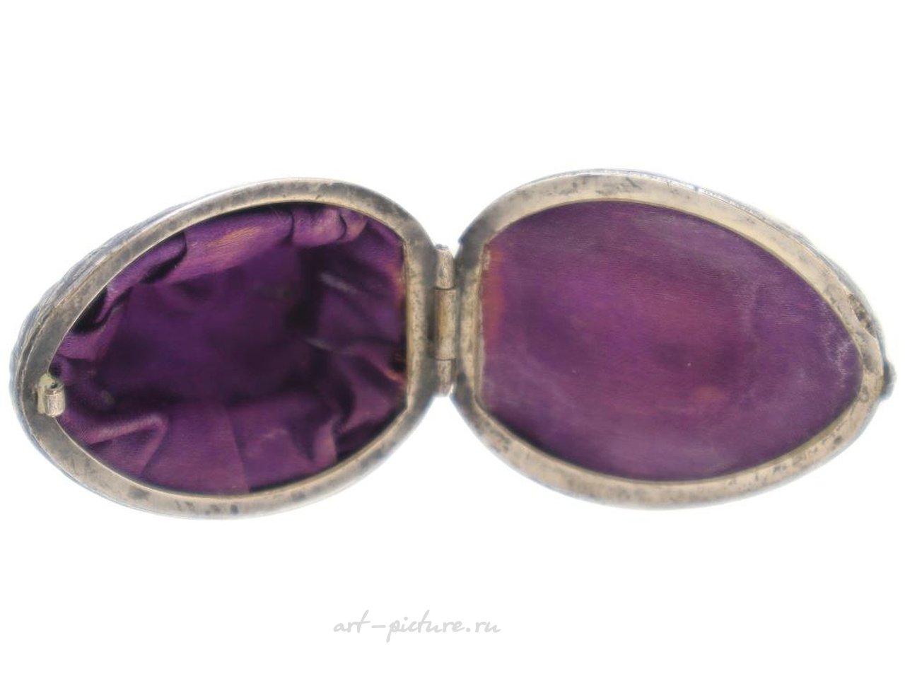 Русское серебро , Винтажный русский серебряный позолоченный скульптурный ящик или футляр