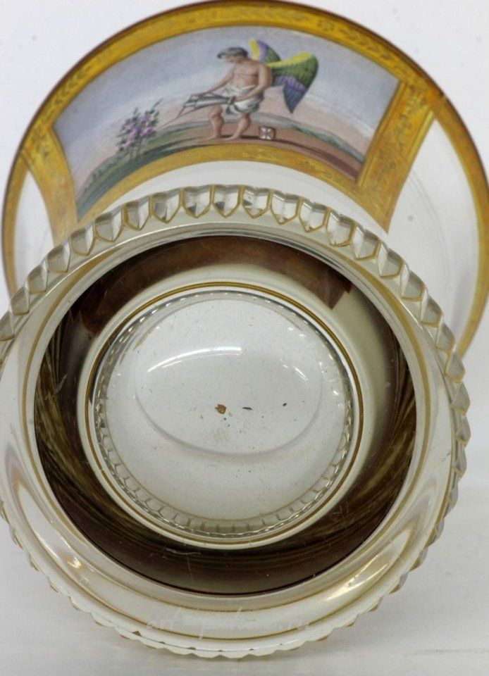 Royal Vienna , Лобмейрская фарфоровая чаша Ранфтбехер Вена, около 1920 года
