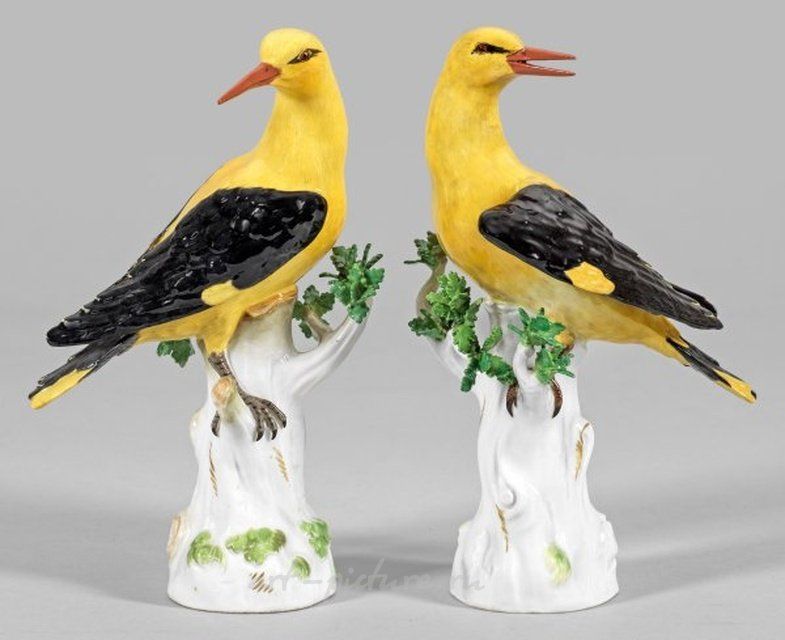 Пара подвесных фарфоровых фигур Европейских Золотистых Поползней