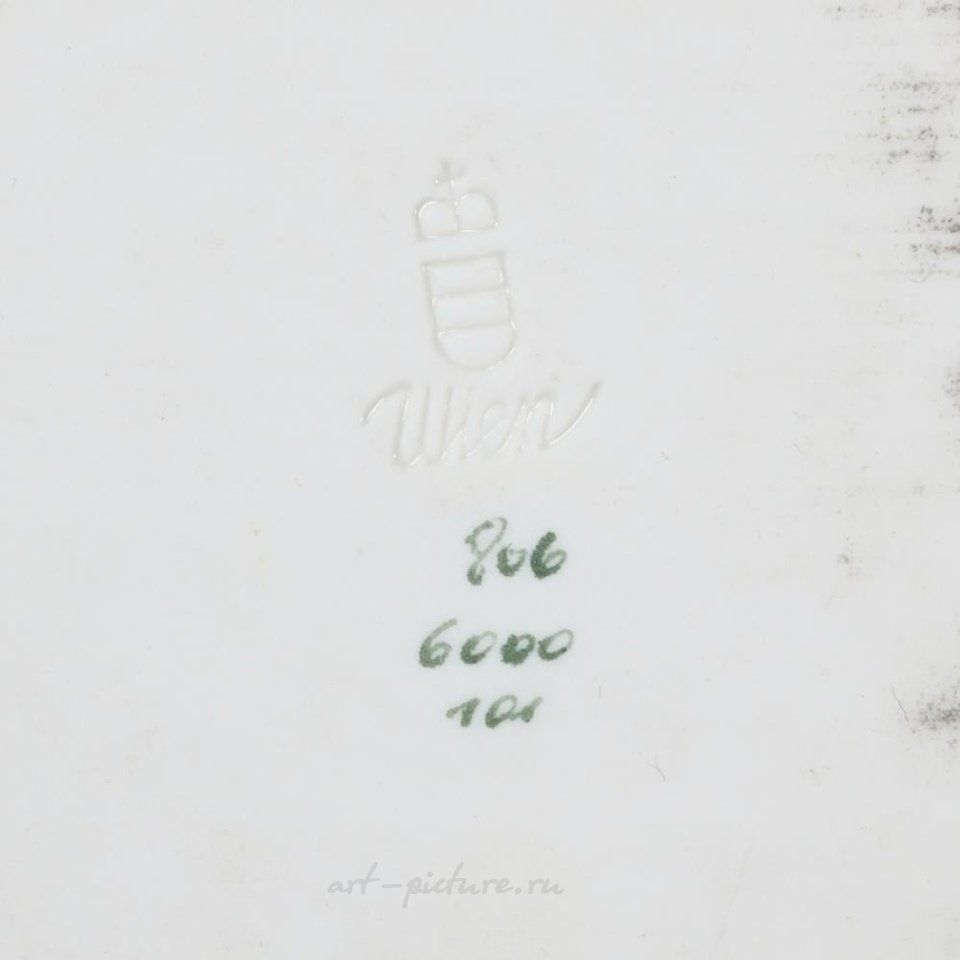 Royal Vienna , Фарфоровые тарелки 18-19 вв. из Европы: Людвигсбург, Королевской Вена, Севр