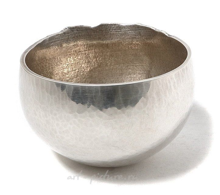 Дизайнерский серебряный бокал - неваляшка. Швеция, 1985 год Дизайнер Karlheinz Sauer​