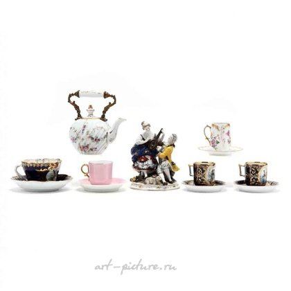 Royal Vienna,  {obj.name}}