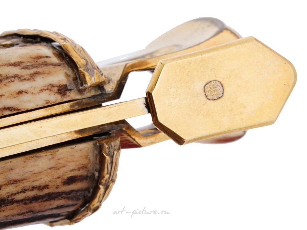 俄罗斯银 , 俄罗斯镀金银饰品，镶有宝石的雪茄剪。