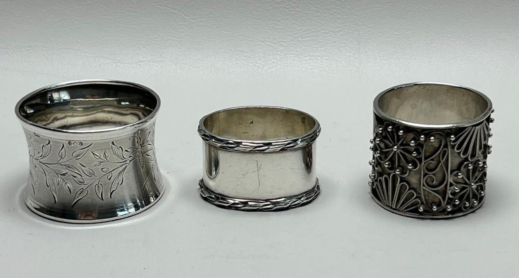 Русское серебро , Три русских серебряных кольца для салфеток