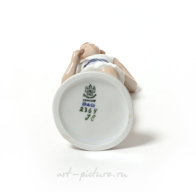 Фарфоровая статуэтка Теннисистка Bing & Grondahl