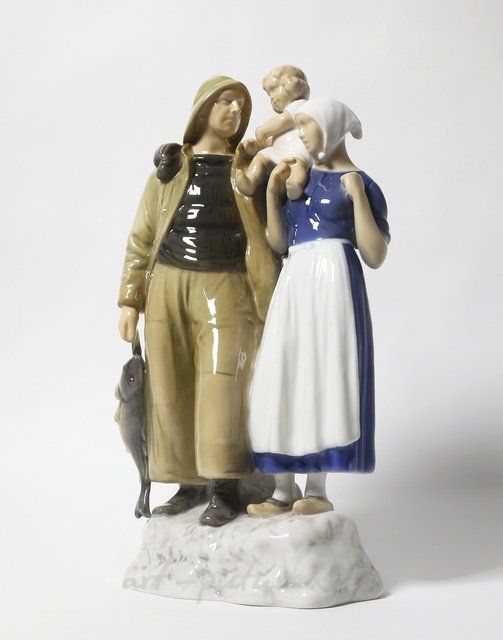 Семья рыбака. Дания, г. Копенгаген, Bing & Grondahl.