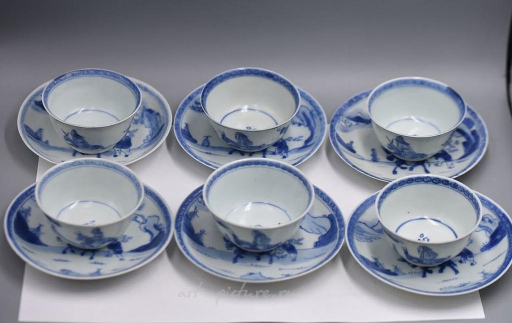 КИТАЙСКИЙ ИМПЕРАТОРСКИЙ ФАРФОР ИЗ ГРУЗА КА МАО. 18 век.