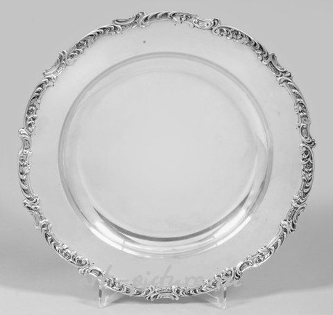 Большой немецкий серебряный поднос в стиле рококо