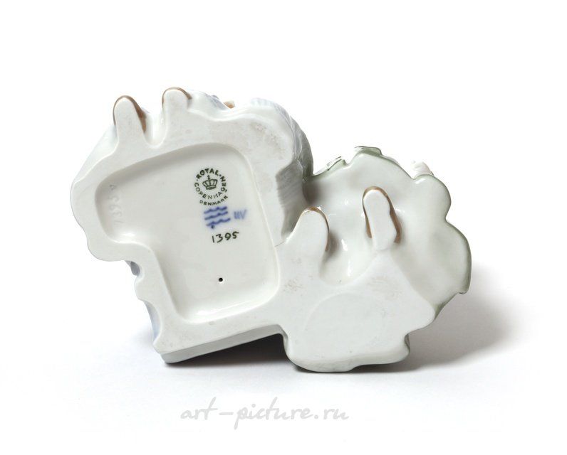 Пара девочек. Дания, г. Копенгаген, Royal Copenhagen