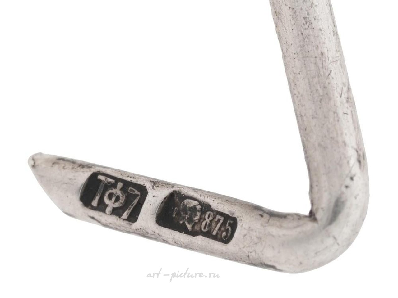 Русское серебро , Пять предметов русской и польской серебряной посуды