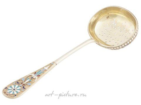Русское серебро, Императорская русская золоченая серебряная черпак-ложка.