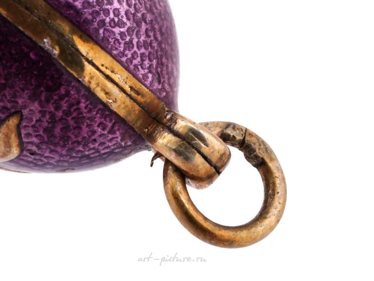 Русское серебро , Серебряное пасхальное яйцо с позолотой и эмалью.