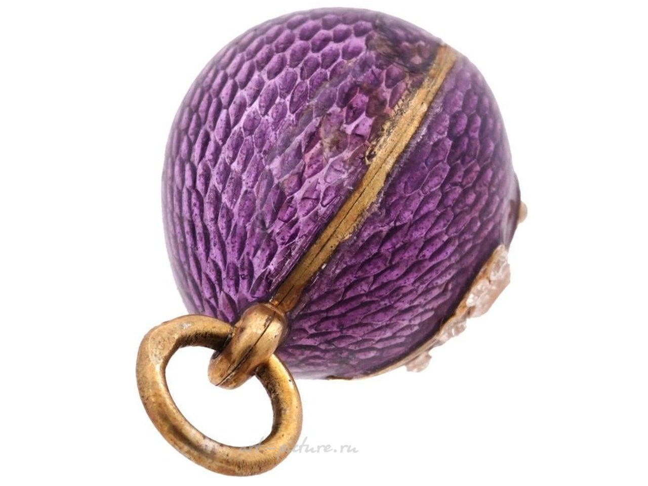 Русское серебро , Русская серебряная эмалированная подвеска в форме змеиного яйца