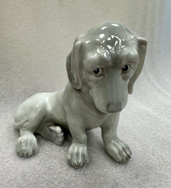 Грустная собака, HEUBACH, ГЕРМАНИЯ