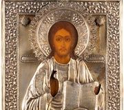 Икона Христа Пантократора с серебряно-золоченым окладом