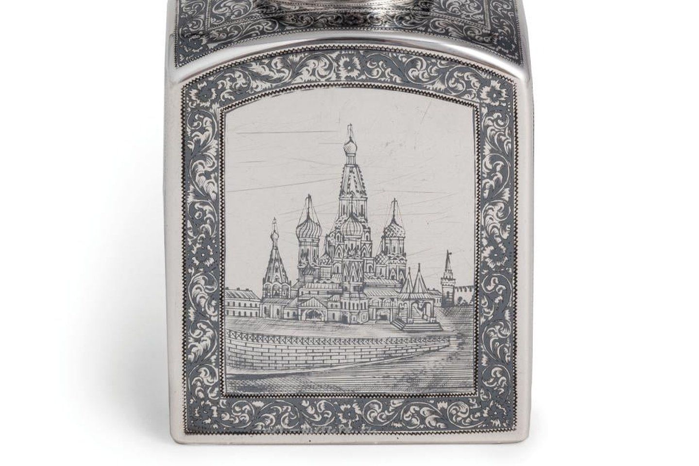 Русское серебро , РУССКАЯ СЕРЕБРЯНАЯ ЧАЙНИЦА С ЧЕРНЬЮ, МОСКВА, 1899-1908