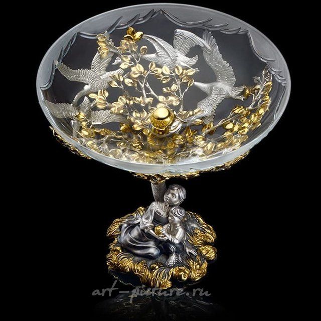 Ваза «Гуси-Лебеди»