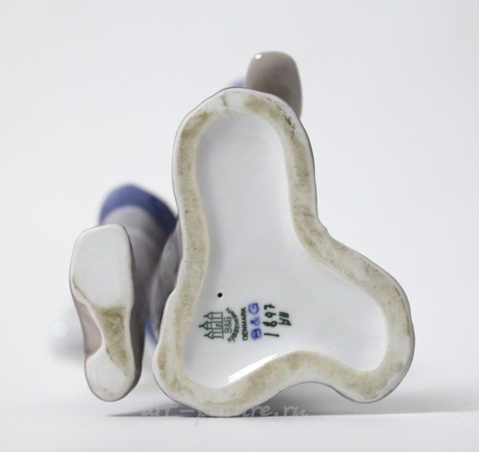 Флейтист. Дания, г. Копенгаген, Bing & Grondahl