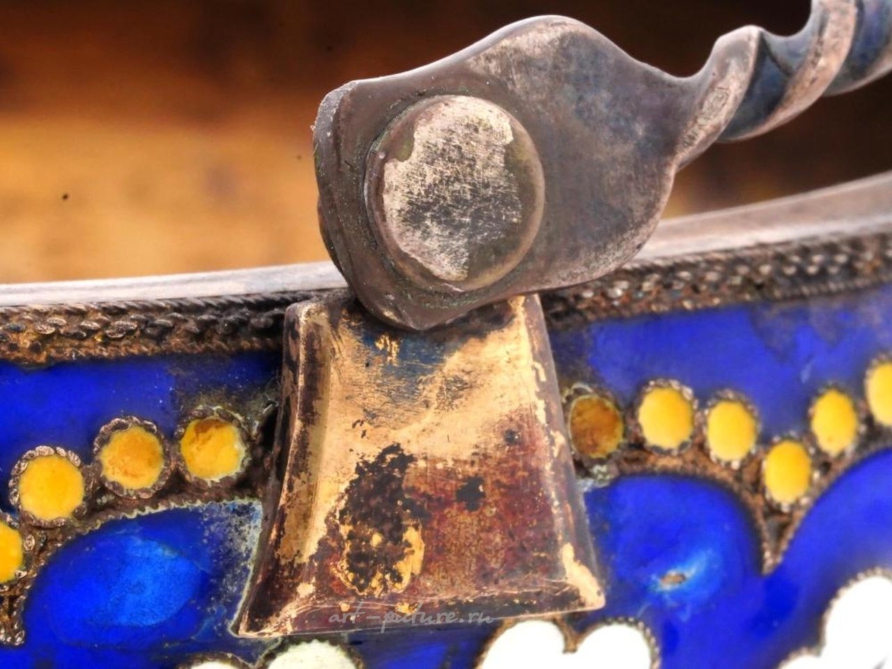 Русское серебро , Советская эпоха: золоченая серебряная конфетница или сахарница